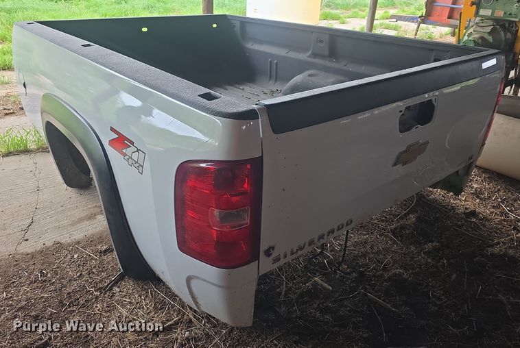 image for item EK5199 Chevrolet pickup truck bed