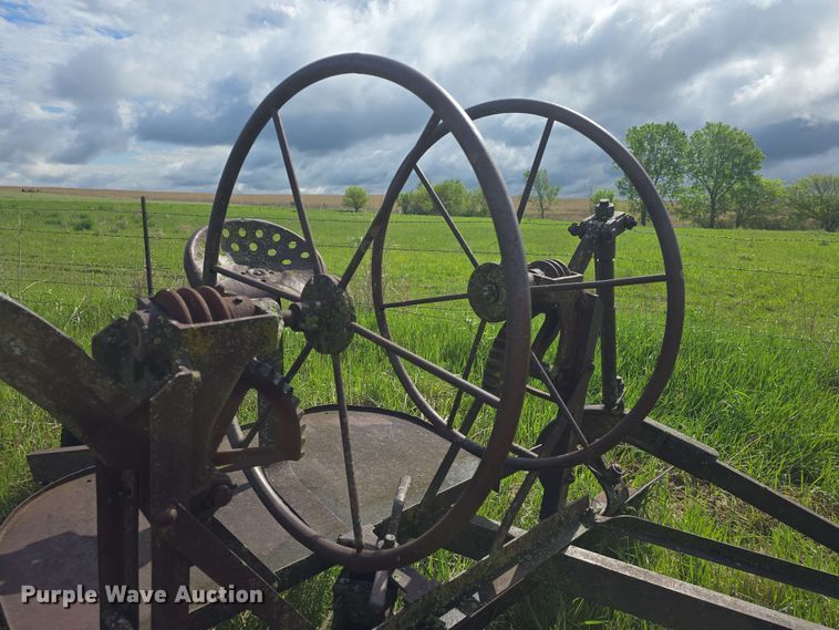 image for item EK5207 Pull type grader