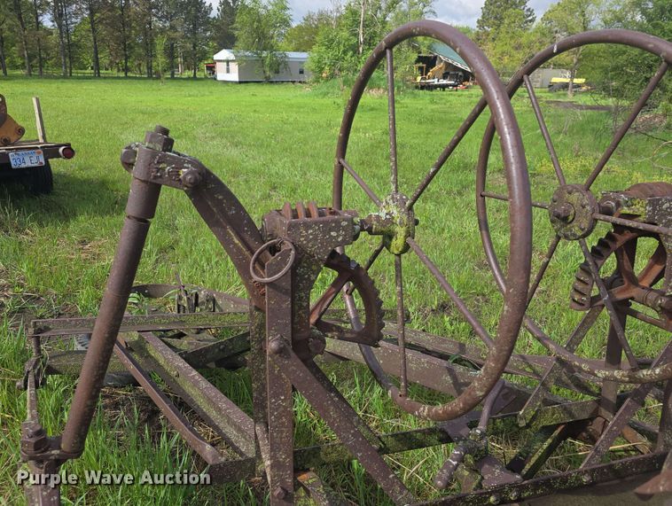 image for item EK5207 Pull type grader