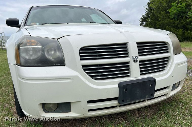 image for item EL2013 2006 Dodge Magnum 