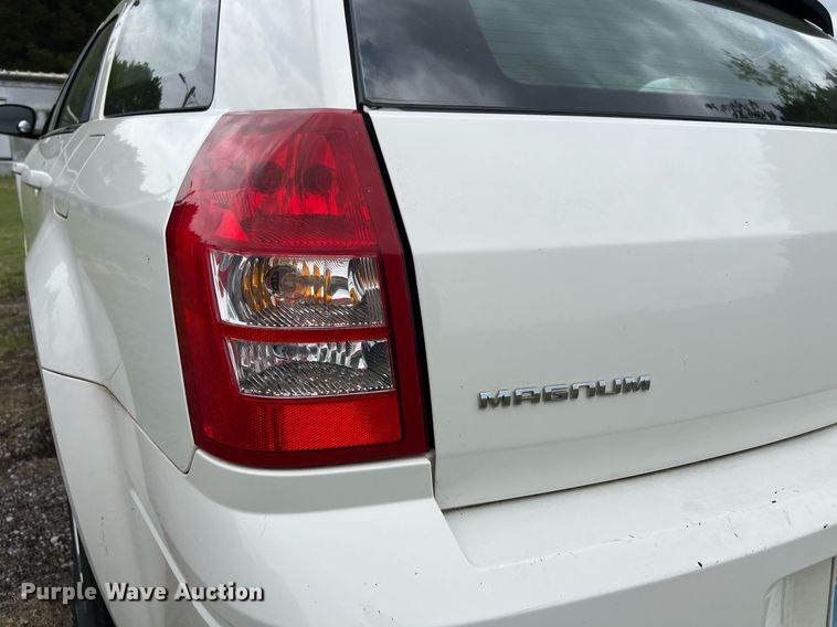 image for item EL2013 2006 Dodge Magnum 