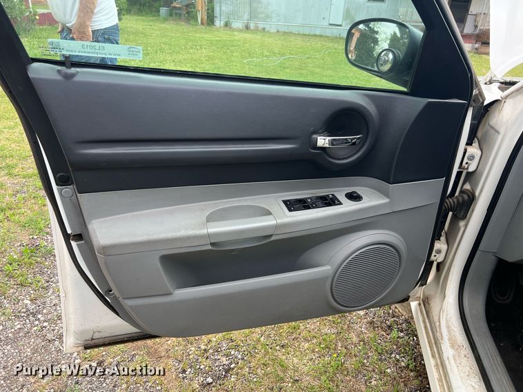 image for item EL2013 2006 Dodge Magnum 