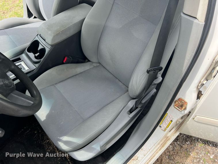 image for item EL2013 2006 Dodge Magnum 