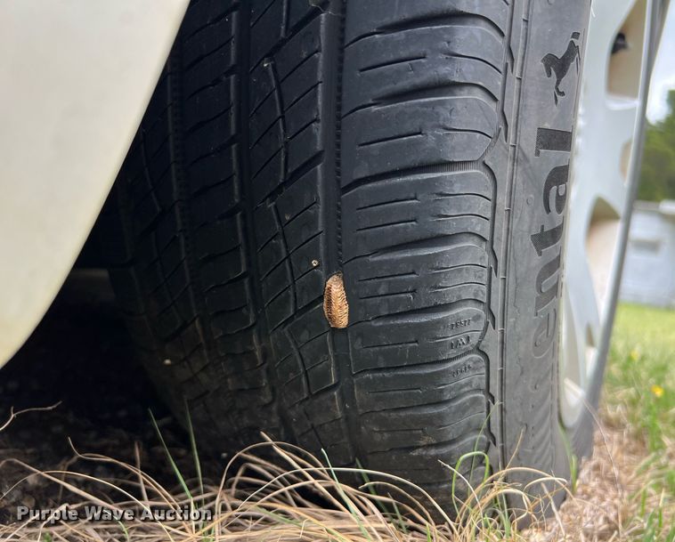 image for item EL2013 2006 Dodge Magnum 