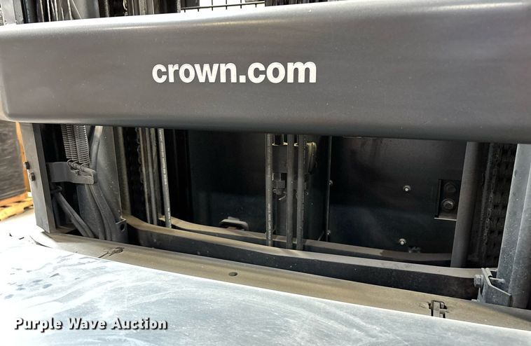 image for item EL5998 2016 Crown SP3520-30 order picker
