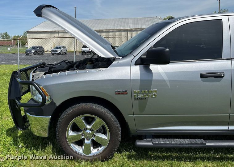 image for item EM0042 2019 Dodge Ram 1500 Crew Cab pickup truck