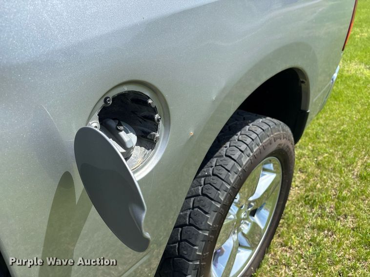 image for item EM0042 2019 Dodge Ram 1500 Crew Cab pickup truck