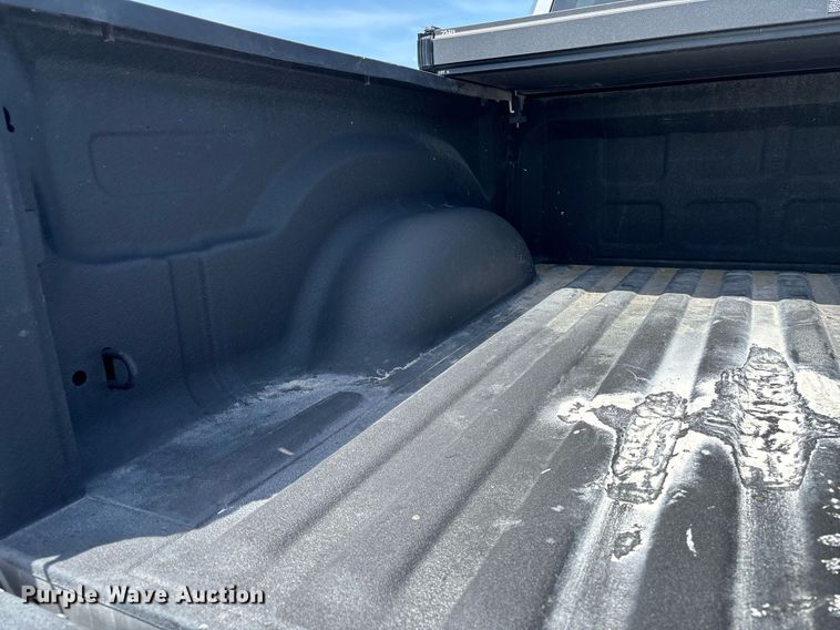 image for item EM0042 2019 Dodge Ram 1500 Crew Cab pickup truck