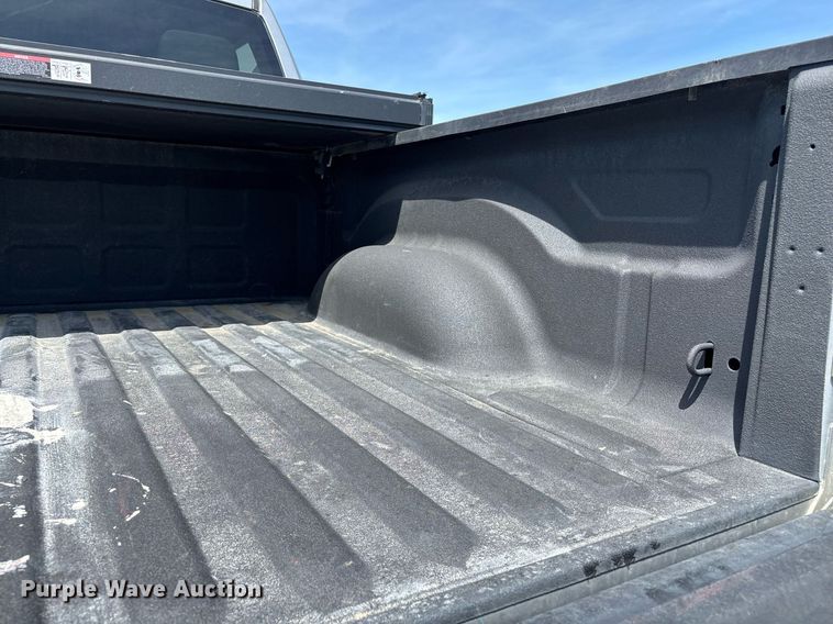 image for item EM0042 2019 Dodge Ram 1500 Crew Cab pickup truck