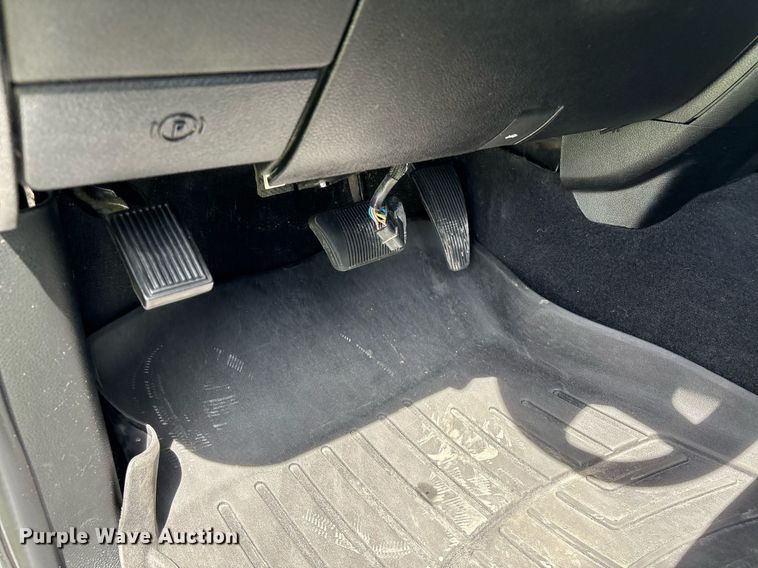 image for item EM0042 2019 Dodge Ram 1500 Crew Cab pickup truck