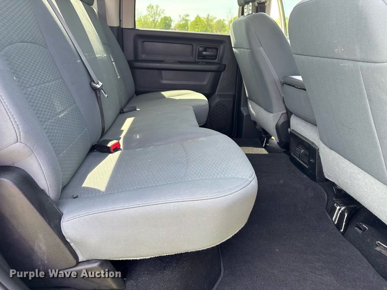 image for item EM0042 2019 Dodge Ram 1500 Crew Cab pickup truck