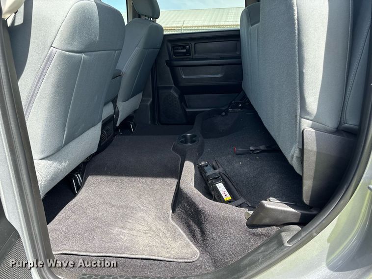 image for item EM0042 2019 Dodge Ram 1500 Crew Cab pickup truck