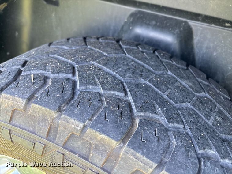 image for item EM0042 2019 Dodge Ram 1500 Crew Cab pickup truck