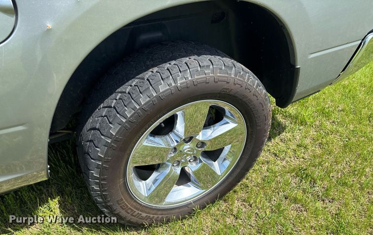 image for item EM0042 2019 Dodge Ram 1500 Crew Cab pickup truck