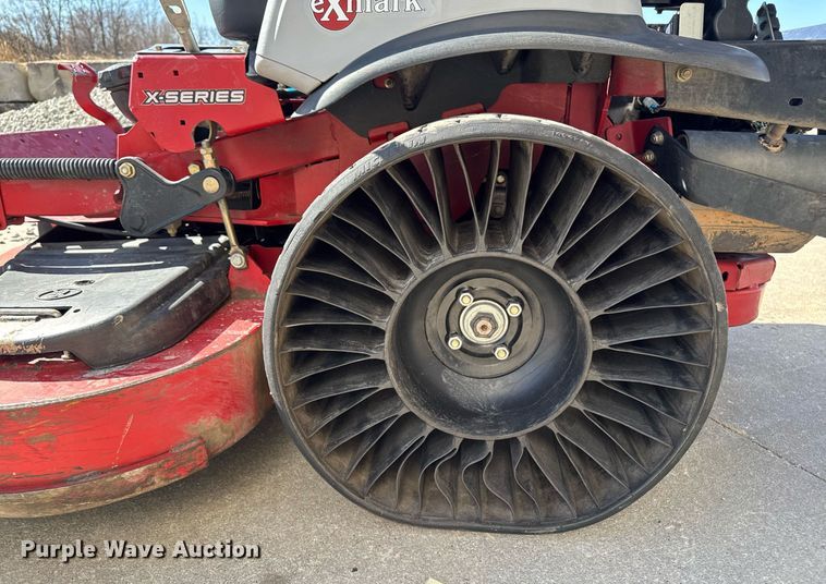 image for item EM3552 Exmark LZX980EKC606W0 ZTR lawn mower