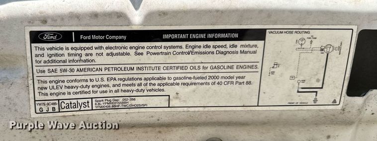 image for item EM3817 2000 Ford F250 Super Duty SuperCab pickup truck