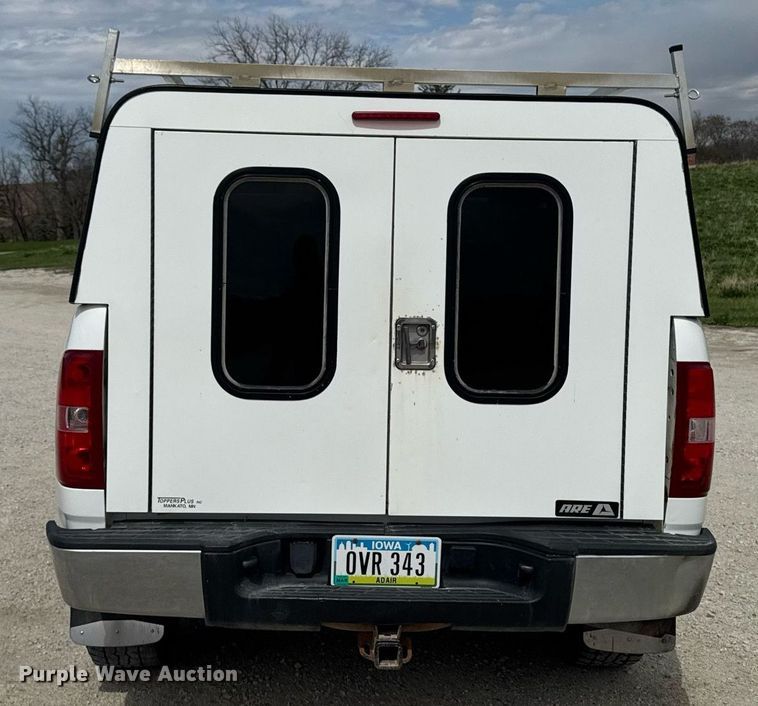 image for item EM3961 2011 Chevrolet Silverado 1500 Ext. Cab pickup truck