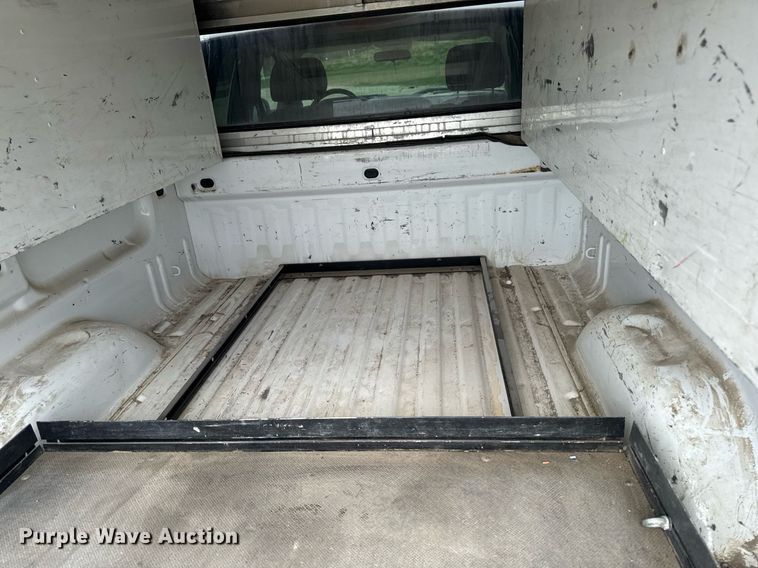 image for item EM3961 2011 Chevrolet Silverado 1500 Ext. Cab pickup truck