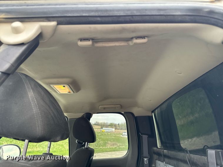 image for item EM3961 2011 Chevrolet Silverado 1500 Ext. Cab pickup truck