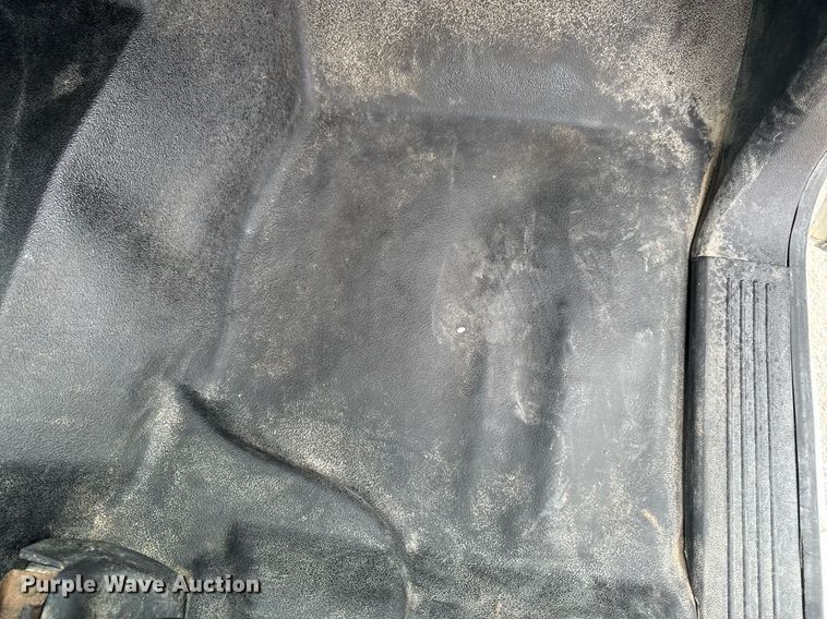 image for item EM3961 2011 Chevrolet Silverado 1500 Ext. Cab pickup truck