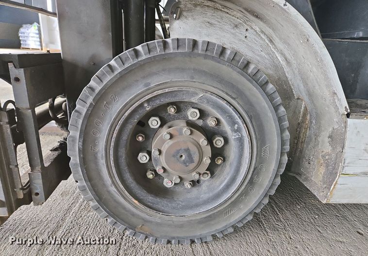 image for item EM6019 2016 UniCarriers PF50 forklift