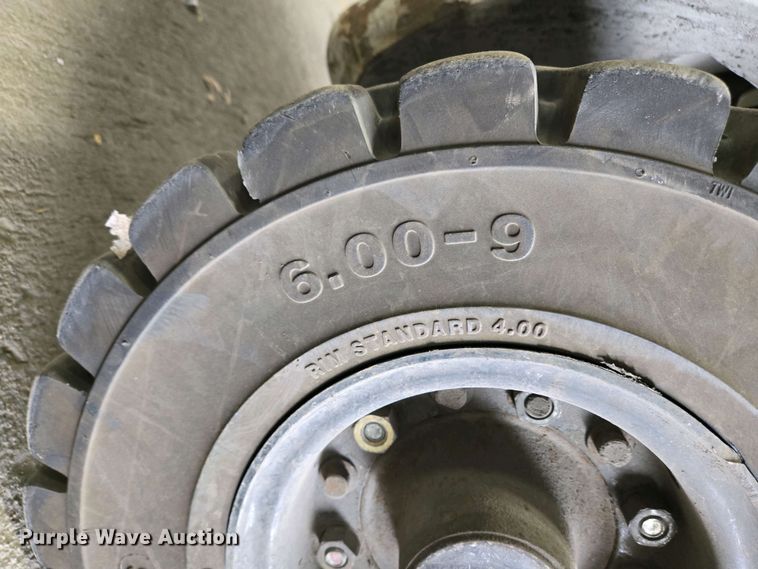 image for item EM6019 2016 UniCarriers PF50 forklift