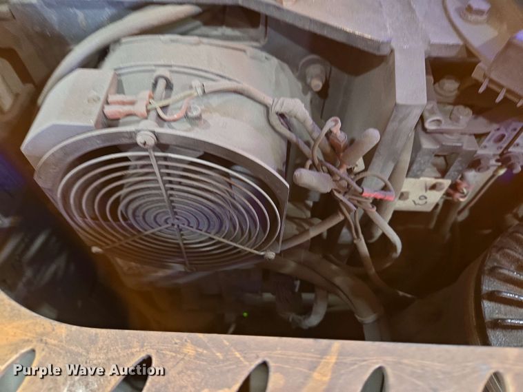 image for item EM6023 2014 Crown SP3505-30 order picker