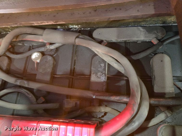 image for item EM6023 2014 Crown SP3505-30 order picker