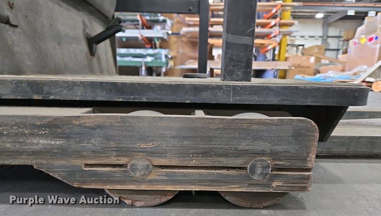 image for item EM6023 2014 Crown SP3505-30 order picker