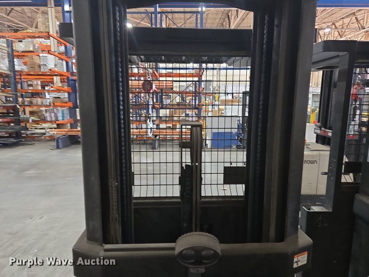 image for item EM6024 2015 Crown SP3520-30 order picker