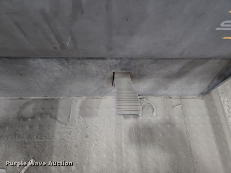 image for item EM6024 2015 Crown SP3520-30 order picker