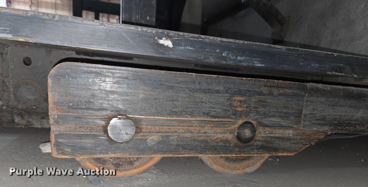 image for item EM6024 2015 Crown SP3520-30 order picker