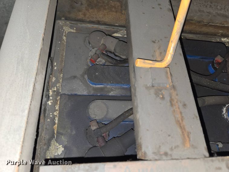 image for item EM6024 2015 Crown SP3520-30 order picker