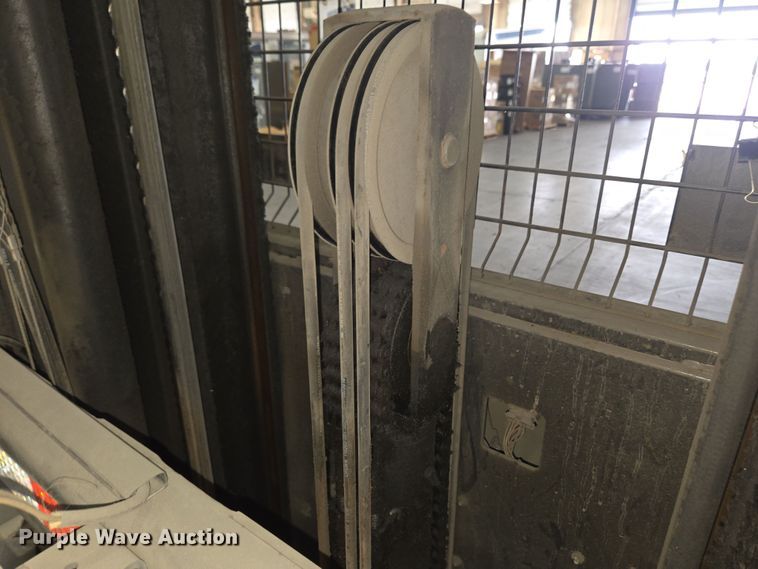 image for item EM6025 2016 Crown SP3520-30 order picker