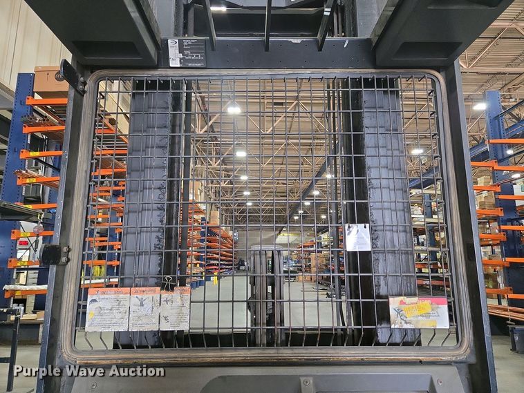 image for item EM6025 2016 Crown SP3520-30 order picker