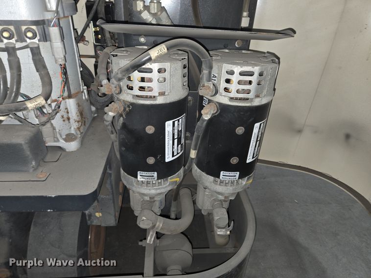 image for item EM6025 2016 Crown SP3520-30 order picker