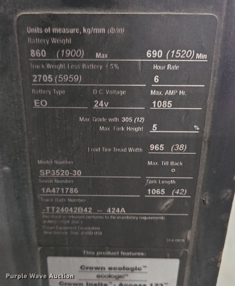 image for item EM6025 2016 Crown SP3520-30 order picker