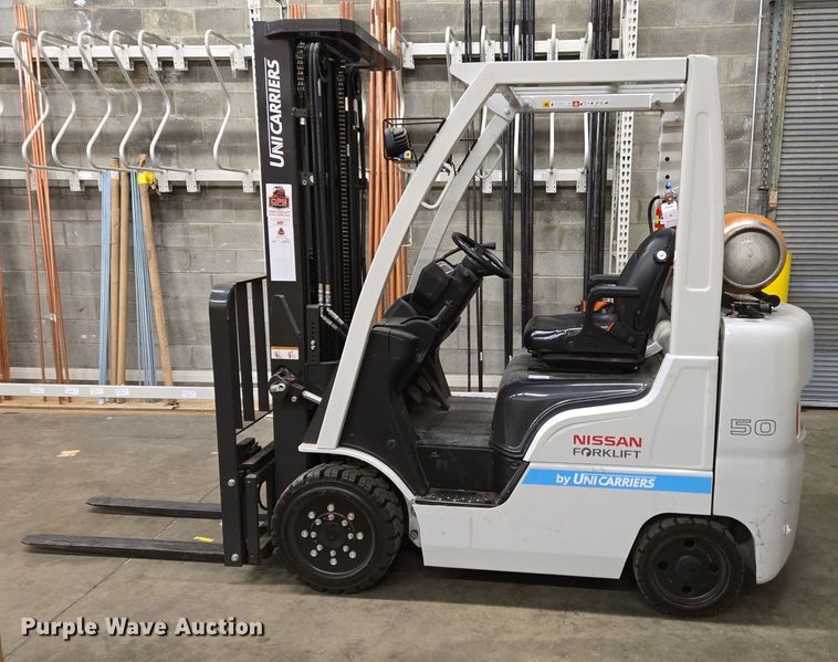 image for item EM6026 2015 UniCarriers CF50LP forklift