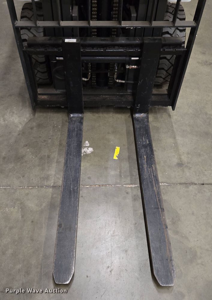 image for item EM6026 2015 UniCarriers CF50LP forklift