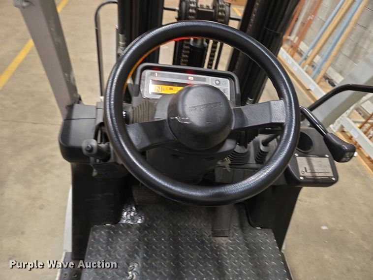 image for item EM6026 2015 UniCarriers CF50LP forklift