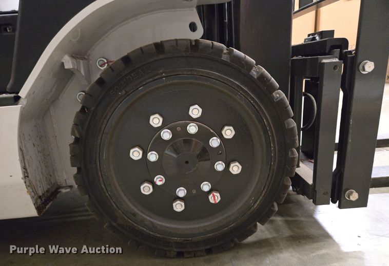 image for item EM6026 2015 UniCarriers CF50LP forklift