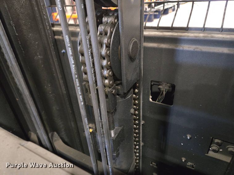 image for item EM6027 2015 Crown SP3520-30 order picker