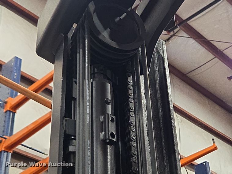 image for item EM6027 2015 Crown SP3520-30 order picker