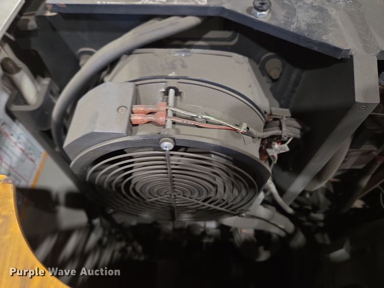 image for item EM6027 2015 Crown SP3520-30 order picker