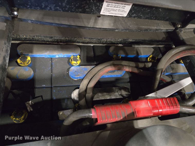 image for item EM6027 2015 Crown SP3520-30 order picker