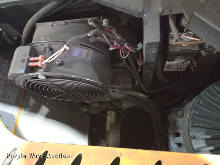 image for item EM6028 2015 Crown S3505-30 order picker