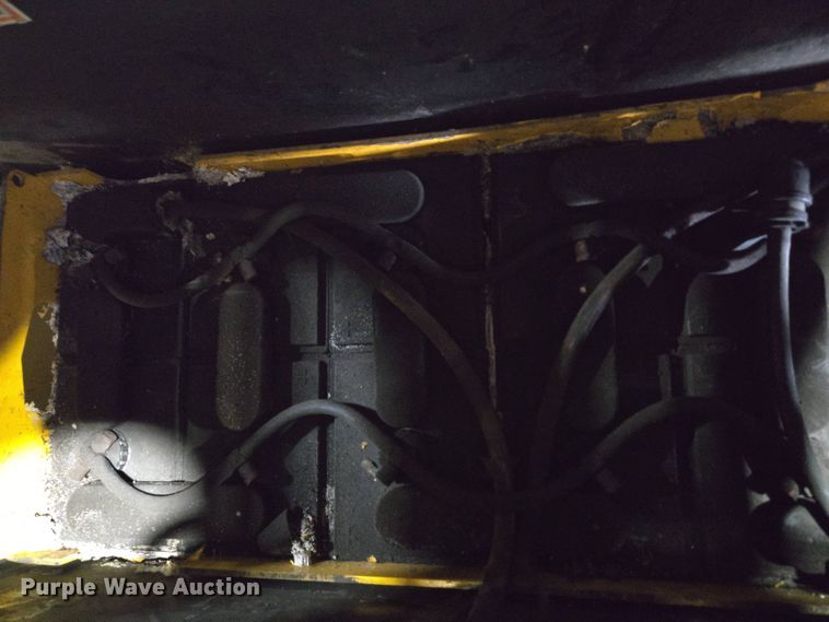 image for item EM6028 2015 Crown S3505-30 order picker