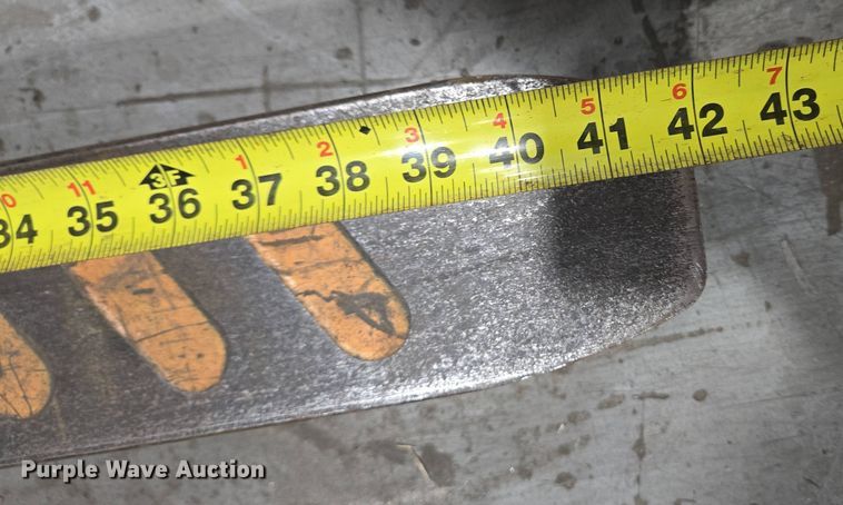 image for item EM6028 2015 Crown S3505-30 order picker