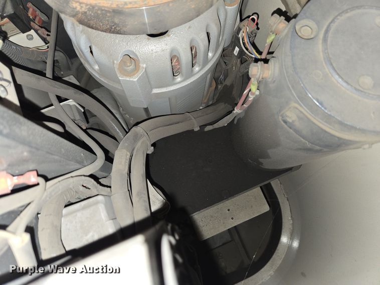 image for item EM6028 2015 Crown S3505-30 order picker