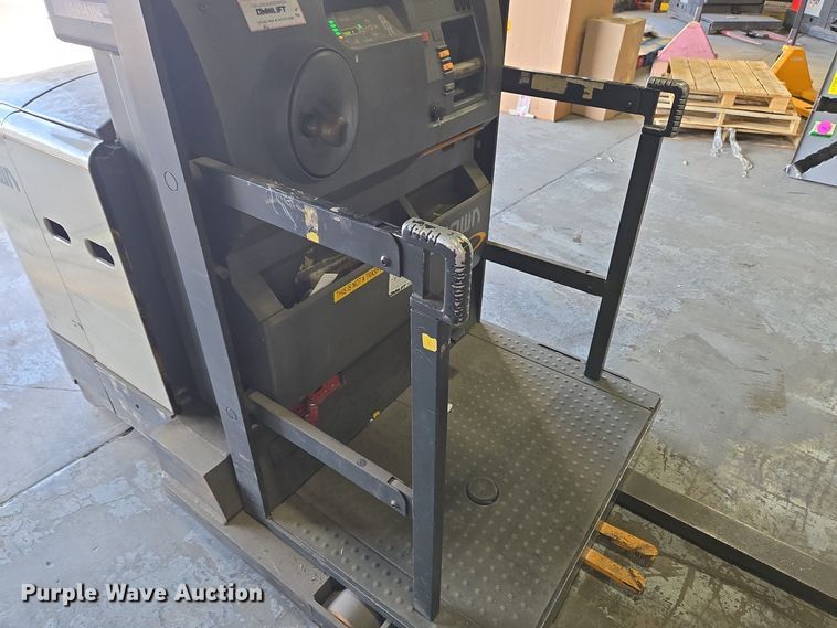 image for item EM6029 2015 Crown SP3505-30 order picker